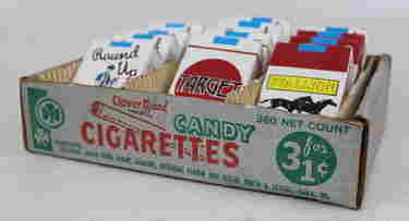 Candy Cigarettes And Display Box May 17 18 Alderfer Auction In Pa Candy Cigarettes And Display Box May 17 18 Alderfer Auction In Pa