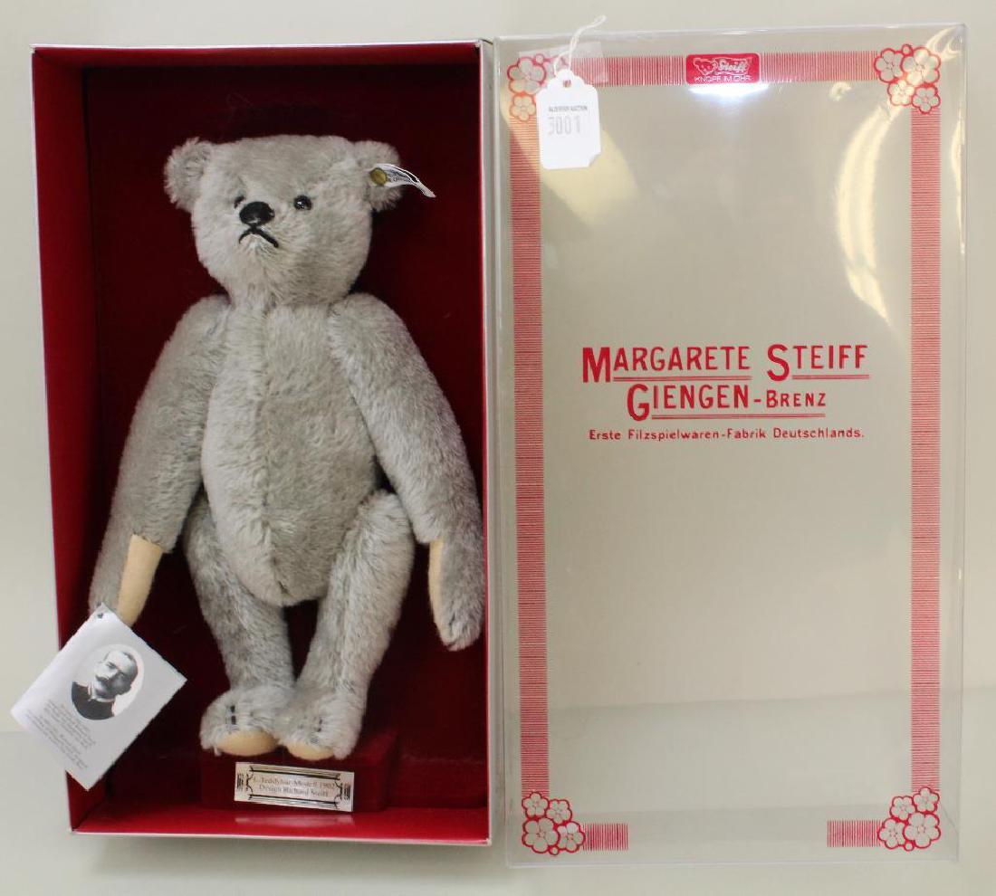 12" MIB STEIFF MODELL 1902 TEDDYBAR. (1 of 2)