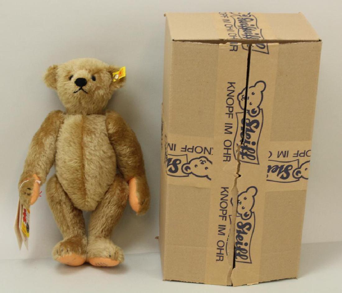 12 1/2" MINT STEIFF ORIGINAL TEDDYBAR, SIGNED ON FOOT. (1 of 3)