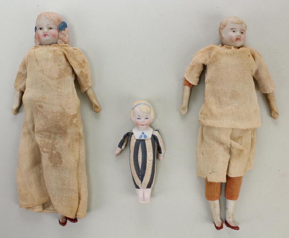 LOT OF (3) ANTIQUE BISQUE SHOULDER HEAD DOLLS WITH (1 of 2)