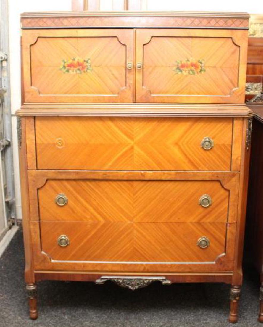 Saginaw Bedroom Suite (1 of 20)