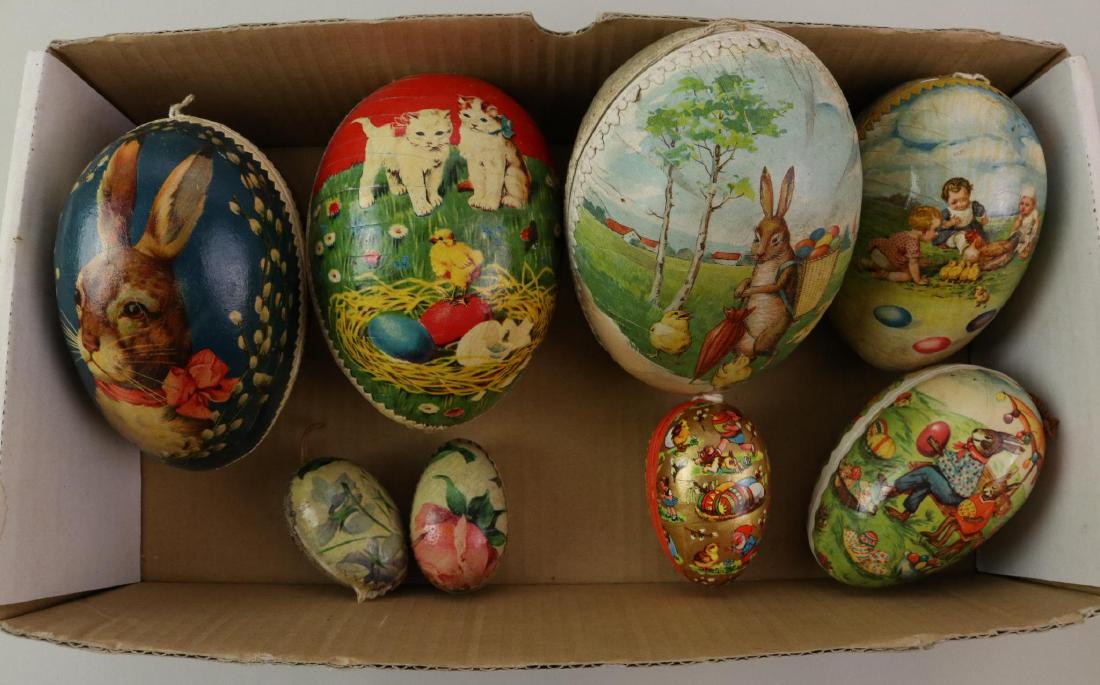 LOT OF HOLIDAY/NOVELTY ITEMS.: Lot of (8) German/West Germany papier mache eggs. Eggs measure: 2 1/4" -5 1/2". Condition: this lot is being sold AS IS.