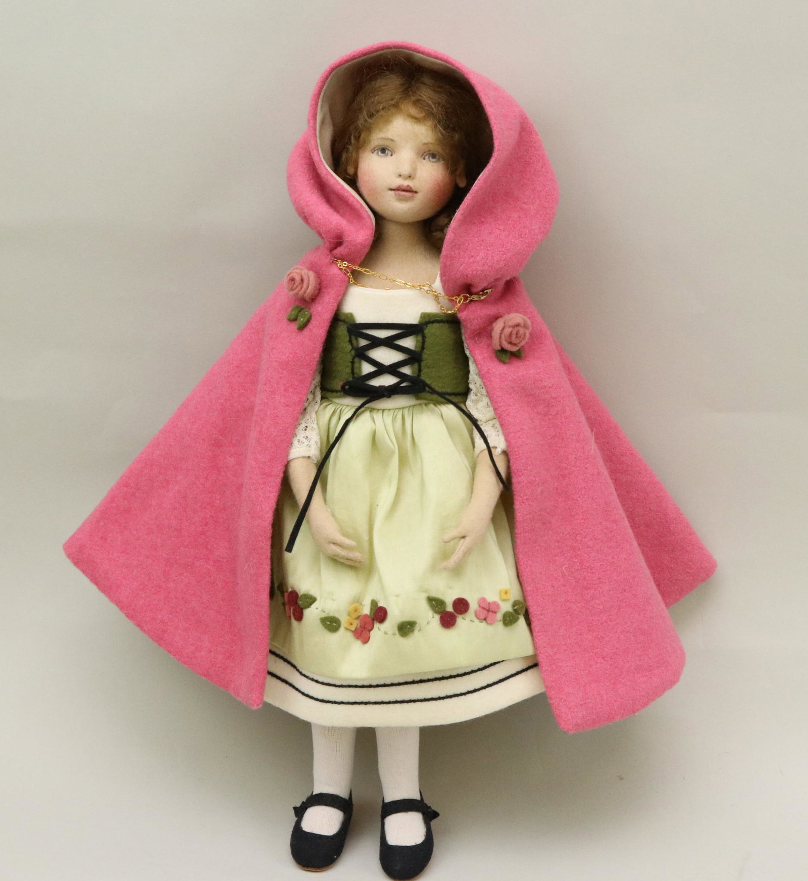 LOT OF MAGGIE IACONA: MIB 15" "Once Upon A Time" doll 2009. No. 7/60. Maggie Made Dolls.