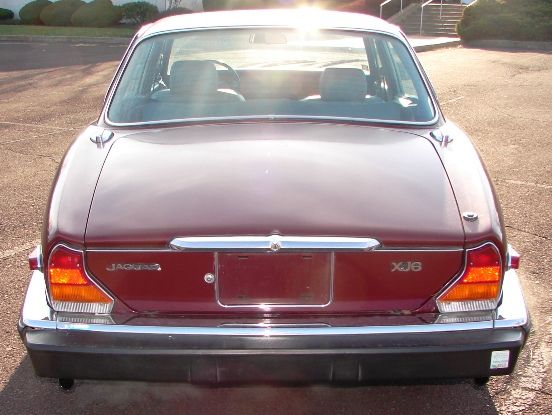 1984 Jaguar X J 6 Sedan - 4