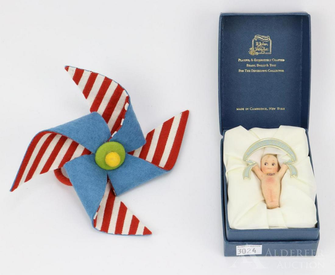 LOT OF R. JOHN WRIGHT.: Lot. MIB. 2 1/2" 1999 "Boutonniere Kewpie" No 108/250. Made for the UFDC's 50th Anniversary. Ltd. Ed. ALSO - marked felt pinwheel napkin ring table favor from an R. J. Wright luncheon/dinner.
