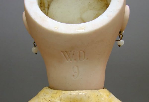16.5" W.D. 9 CLOSED MOUTH Doll - 4