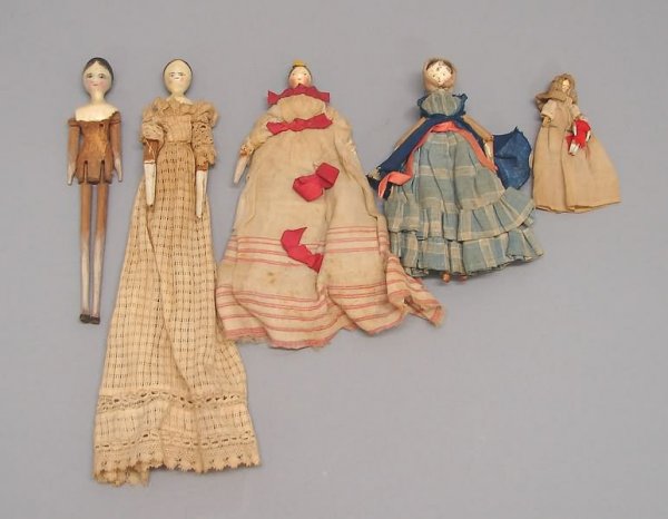 Set of 6 Peg-Wooden Dolls, inc. Tuck Comb