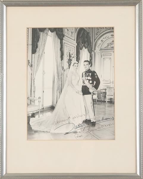 Autographs Prince Rainier III and Princess Grace