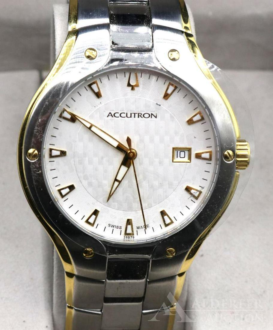 Bulova Accutron Wristwatch: Gents Bulova Accutron wristwatch with original box. Sapphire crystal and 41.5mm
