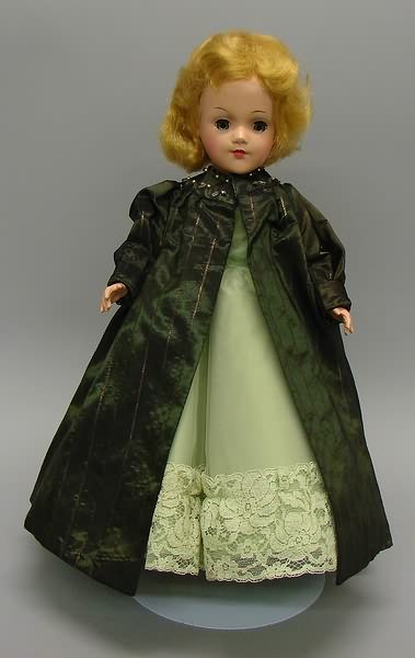 14" HP Mary Hoyer Doll/Trunk/Wardrobe - 4