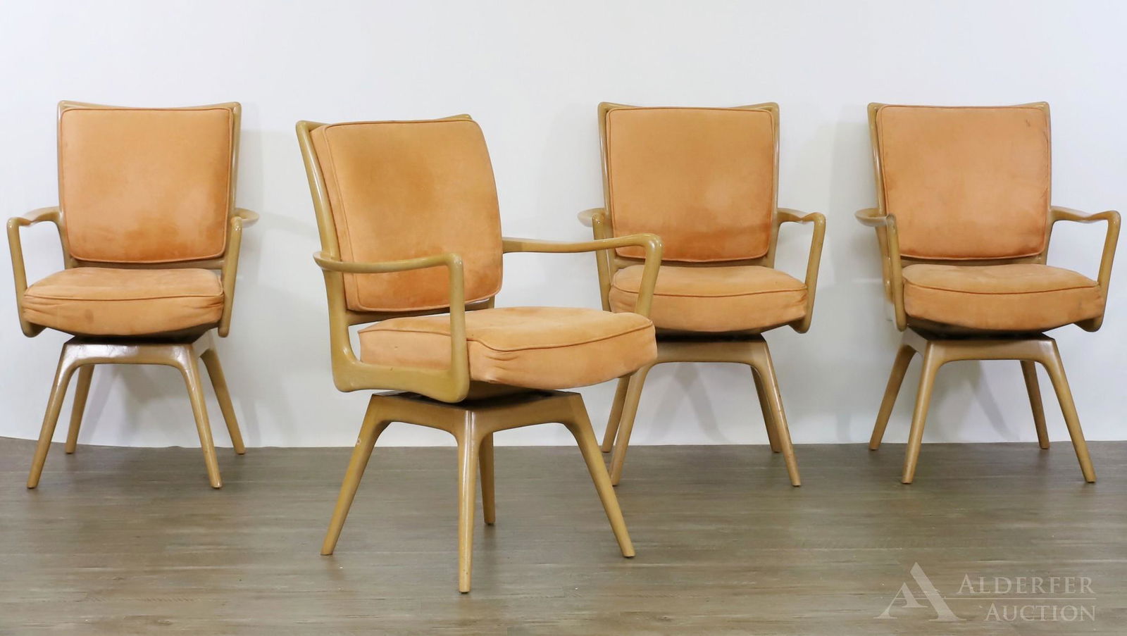 Vladimir Kagan Swivel Armchairs (1 of 13)