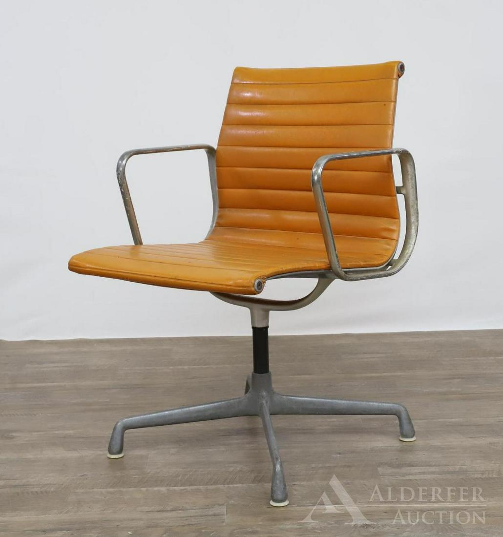 Charles Eames for Herman Miller Aluminum Group Armchair (1 of 9)