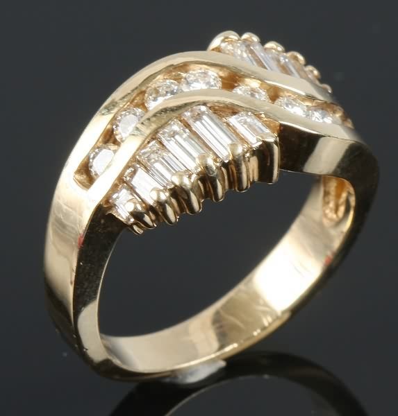 Diamond Free Form Ring