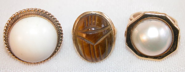 Grouping of Three Rings.
