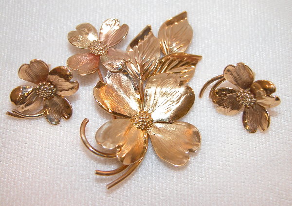 Gold Pin and Earrings.