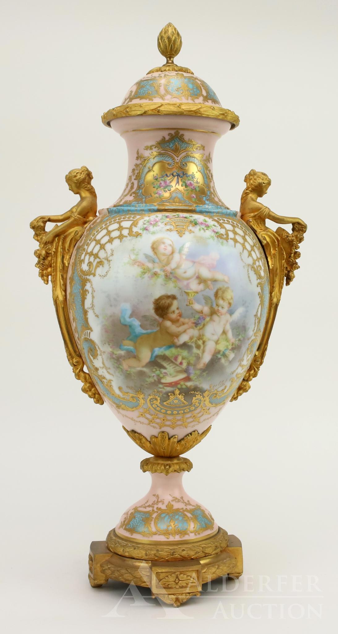 Sèvres Porcelain Vase with Cover (1 of 20)