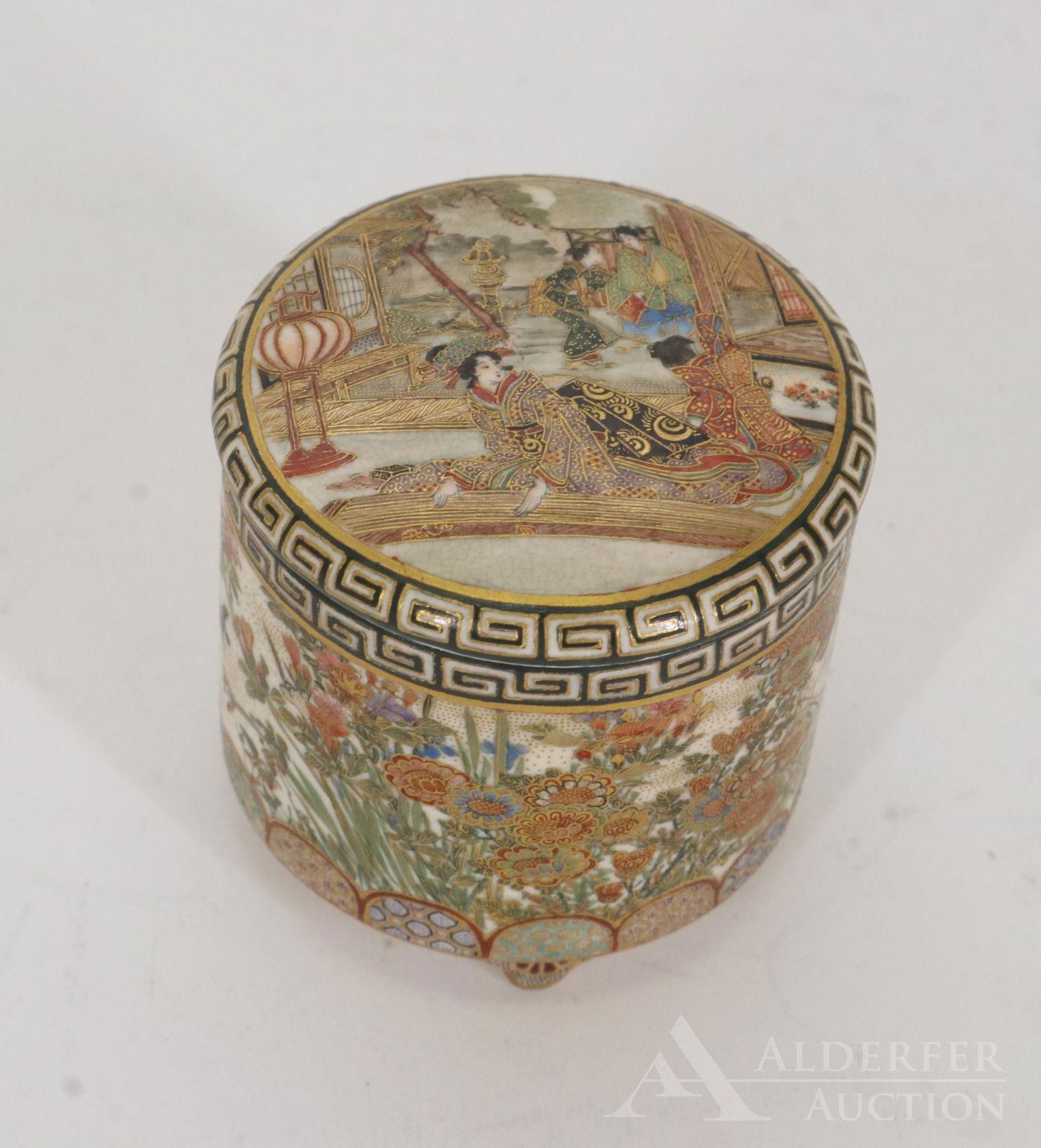 Miniature Satsuma Covered Jar (1 of 10)