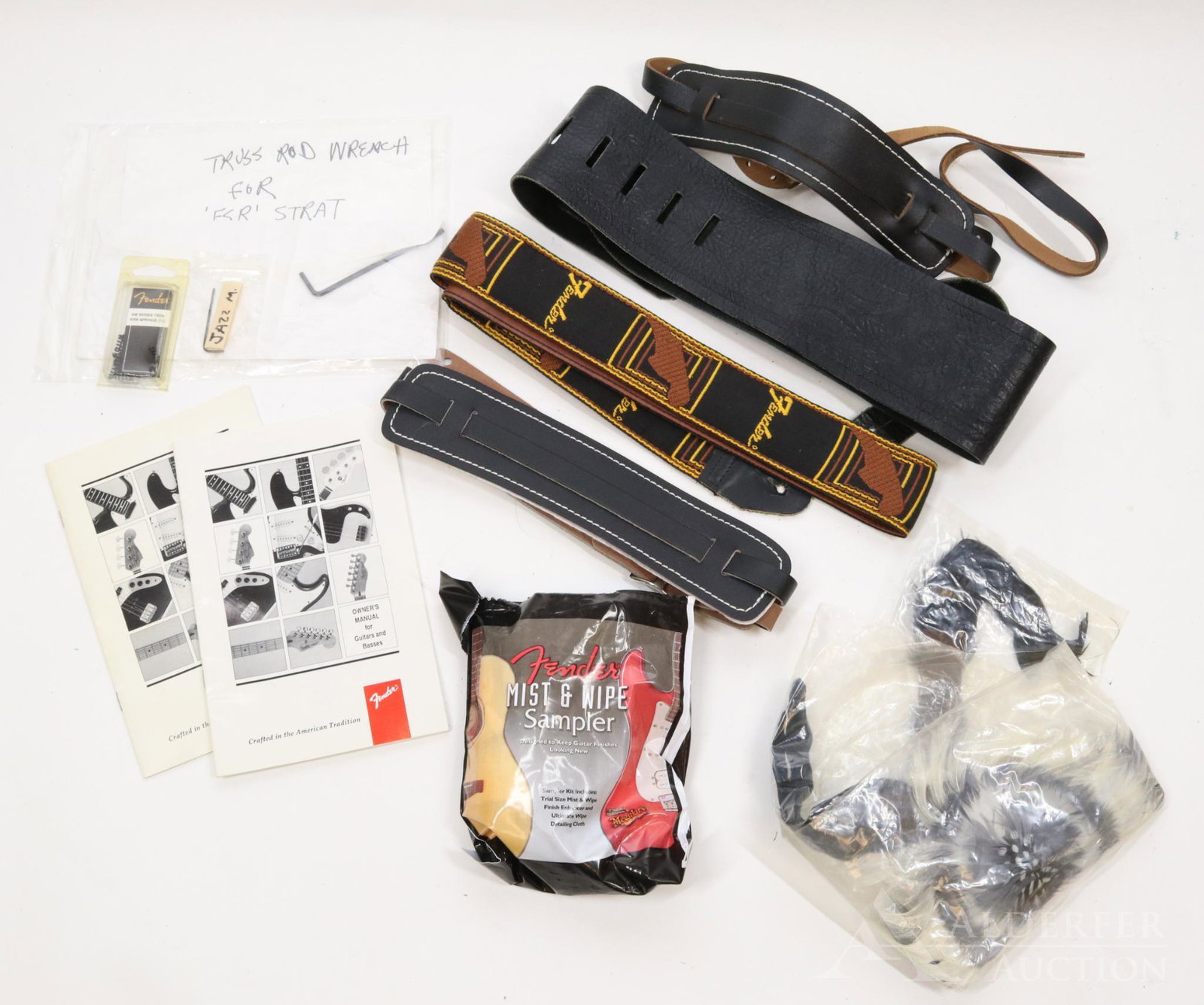 Guitar Straps and Parts: Grouping of straps and parts. Fender, leather and other.