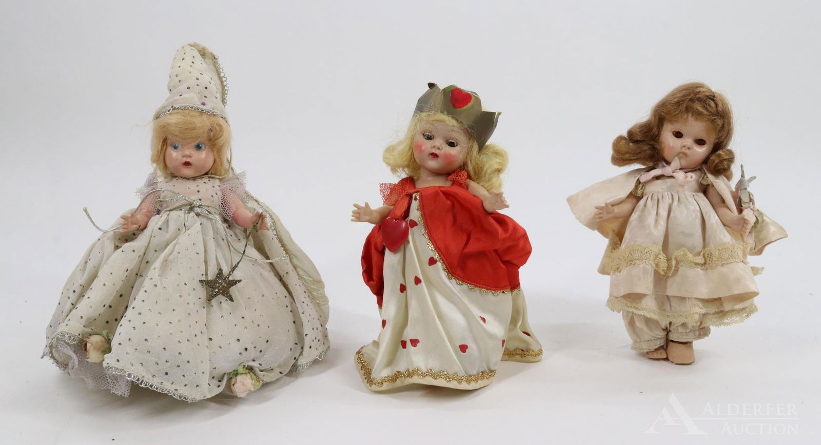 VOGUE DOLL LOT. (1 of 10)