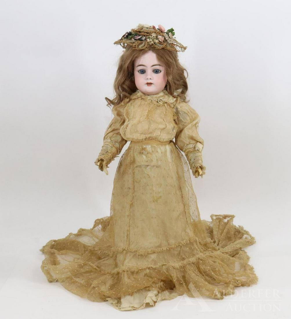 GERMAN BISQUE HEAD DOLL. (1 of 13)
