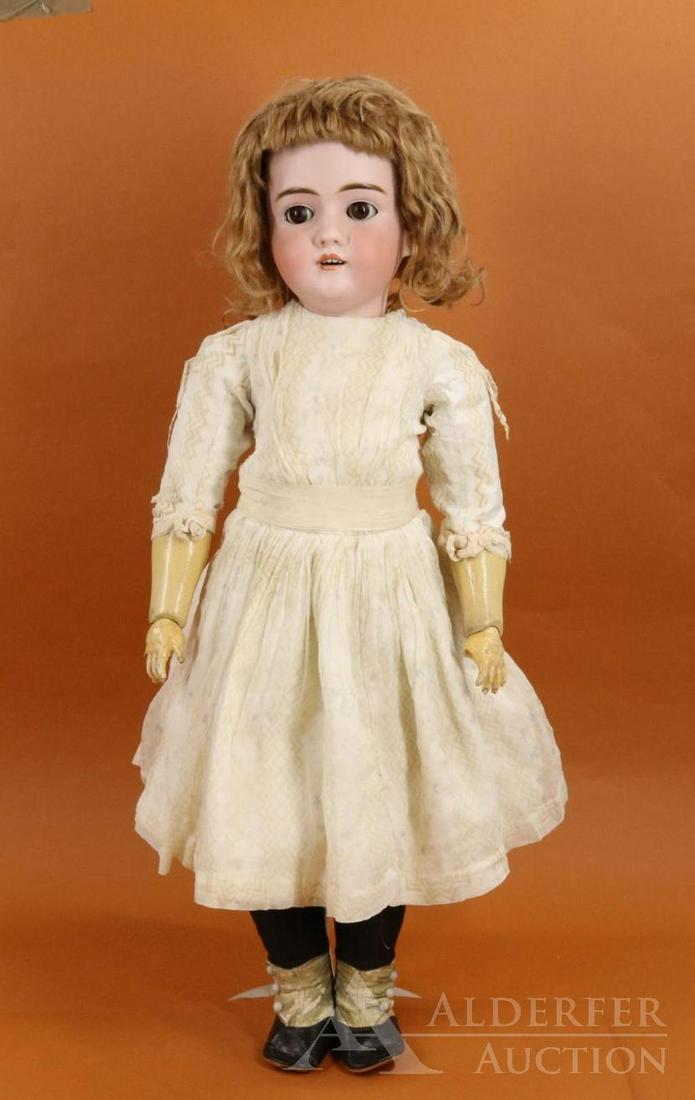 GERMAN BISQUE HEAD DOLL. (1 of 11)