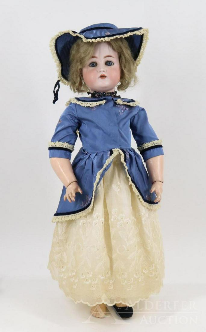 GERMAN BISQUE HEAD DOLL. (1 of 17)