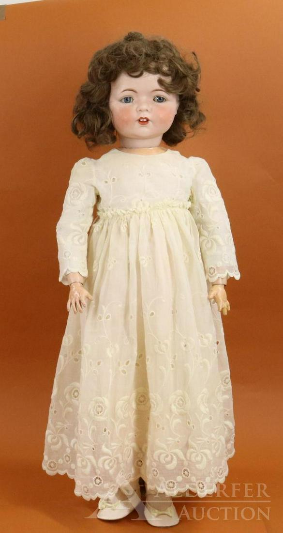 ANTIQUE BISQUE HEAD DOLL. (1 of 12)