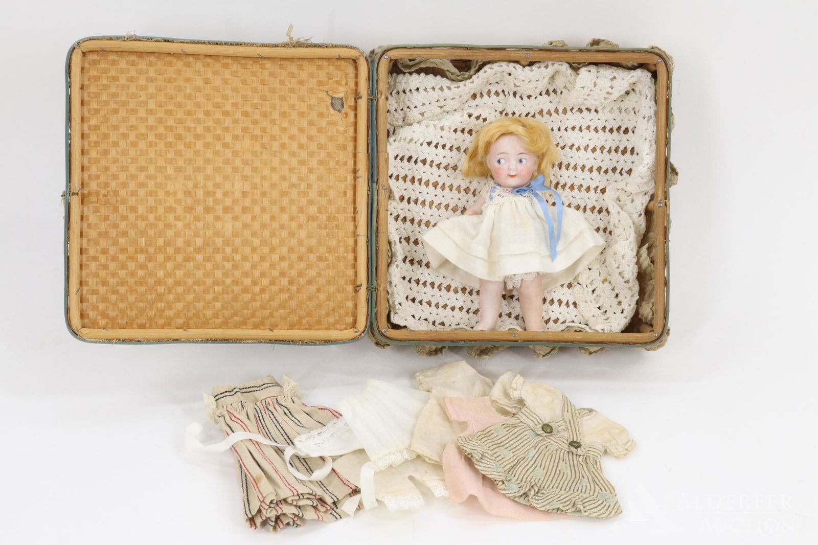 LOT OF ALL BISQUE DOLLS. (1 of 7)