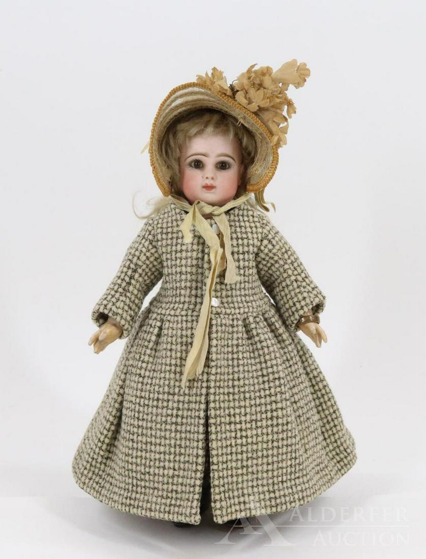 FRENCH BISQUE HEAD DOLL. (1 of 14)