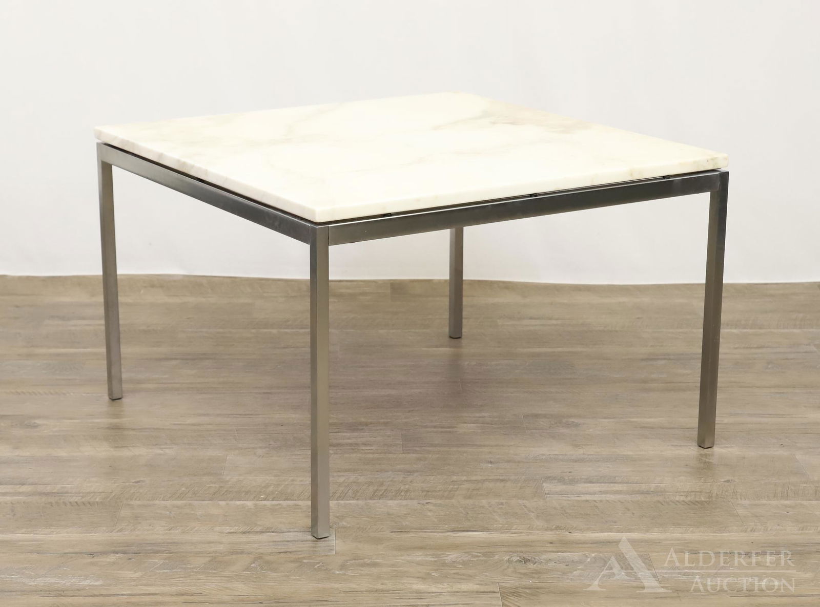 In the style of Florence Knoll Mid-Century Modern End (1 of 4)