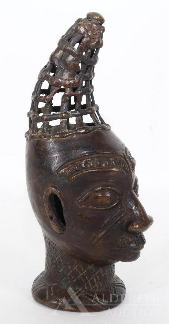 Iyoba Head Altar Sculpture (1 of 6)