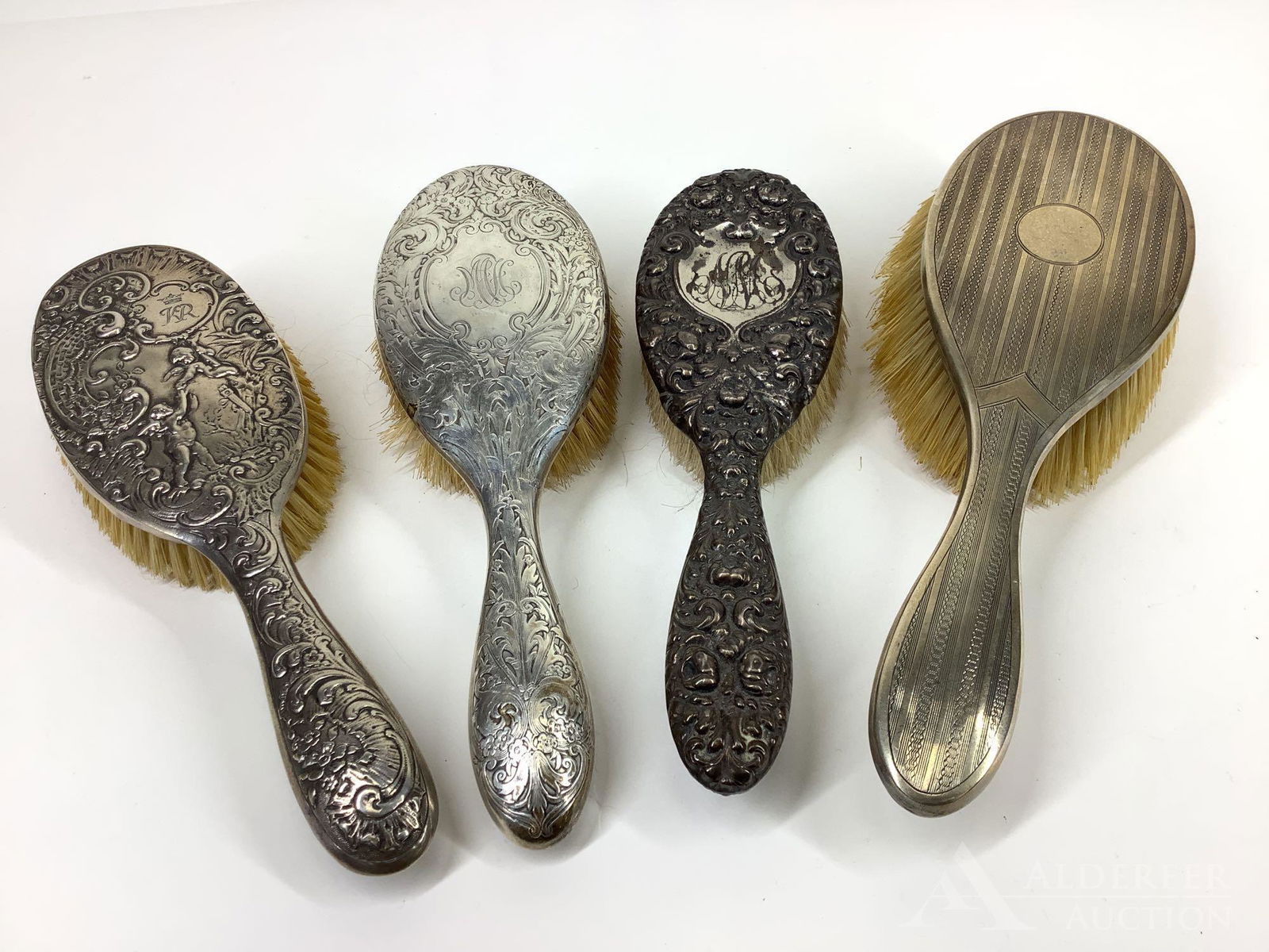 Sterling Silver Hand Brushes (1 of 18)
