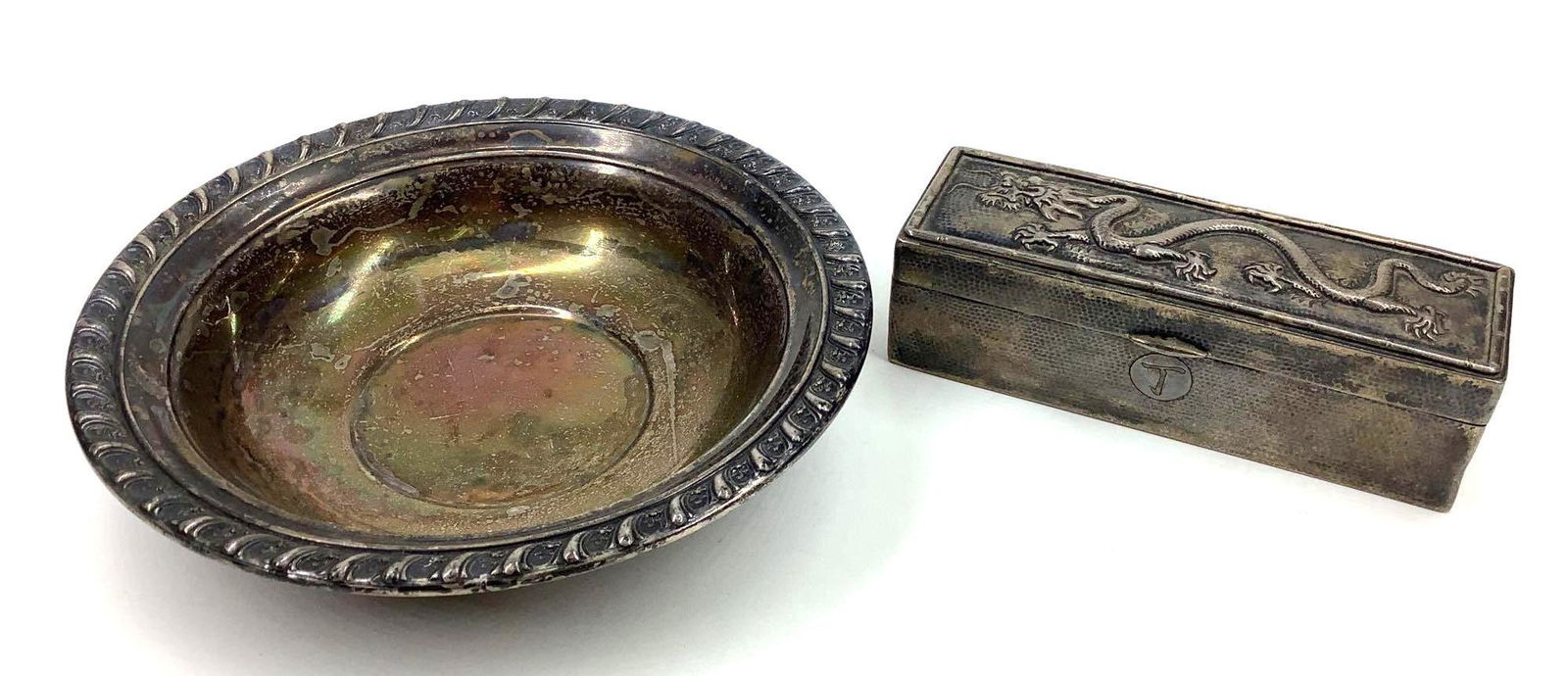 19th c. Chinese Silver Box with Extras (1 of 10)