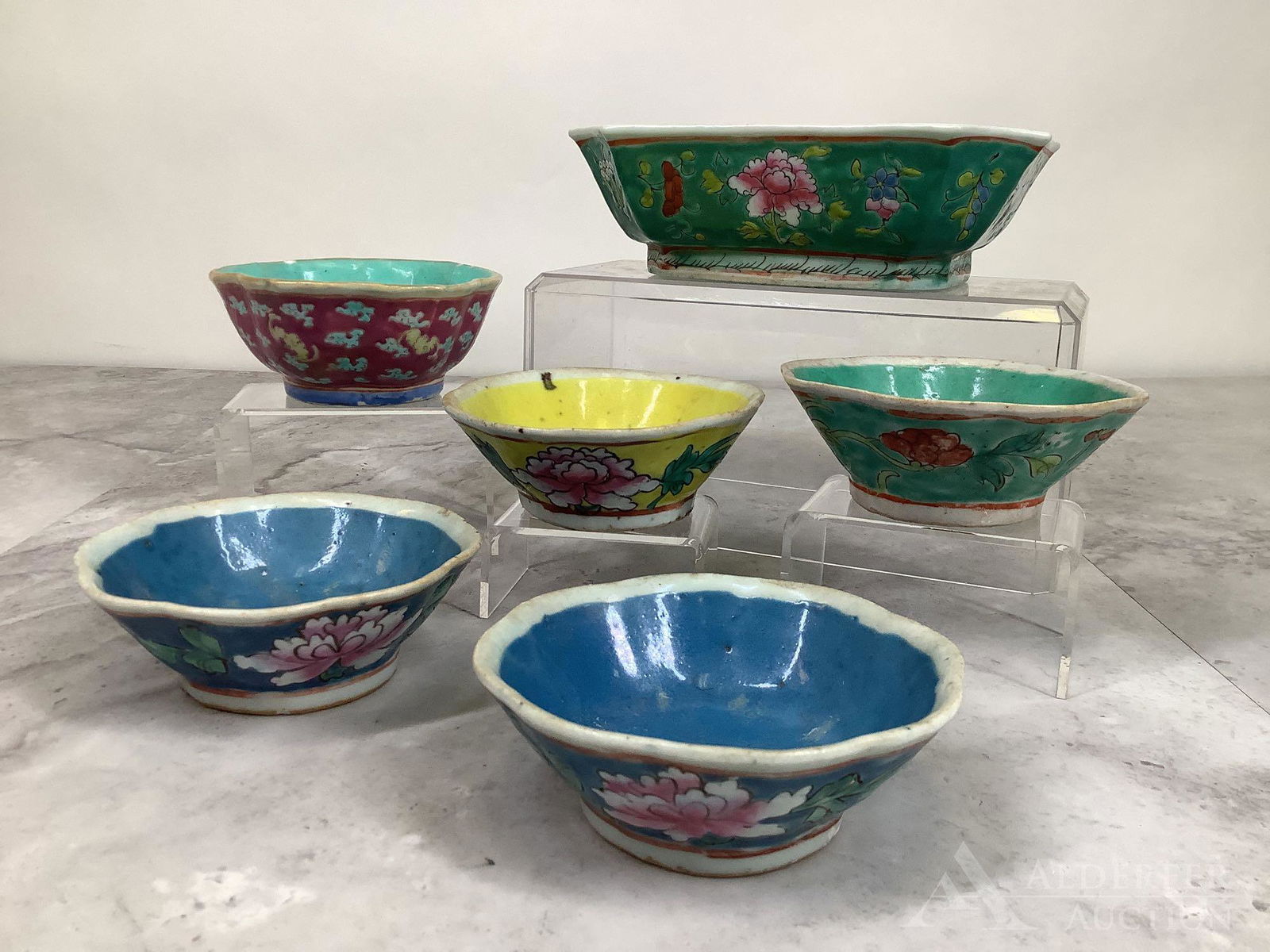 Straits Porcelain Bowls (1 of 14)