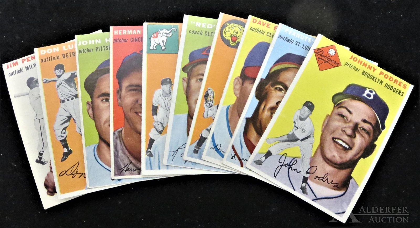1954 Topps Baseball Cards (10): 1954 Topps baseball cards (10) Different - #158 "Peanuts" Lowery, #159 Dave Philley, #160 "Red" Kress, #161 John Hentki, #162 Herman Wehmeier, #163 Frank House, #165 Jim Pendleton, #166 Johnny Podres,
