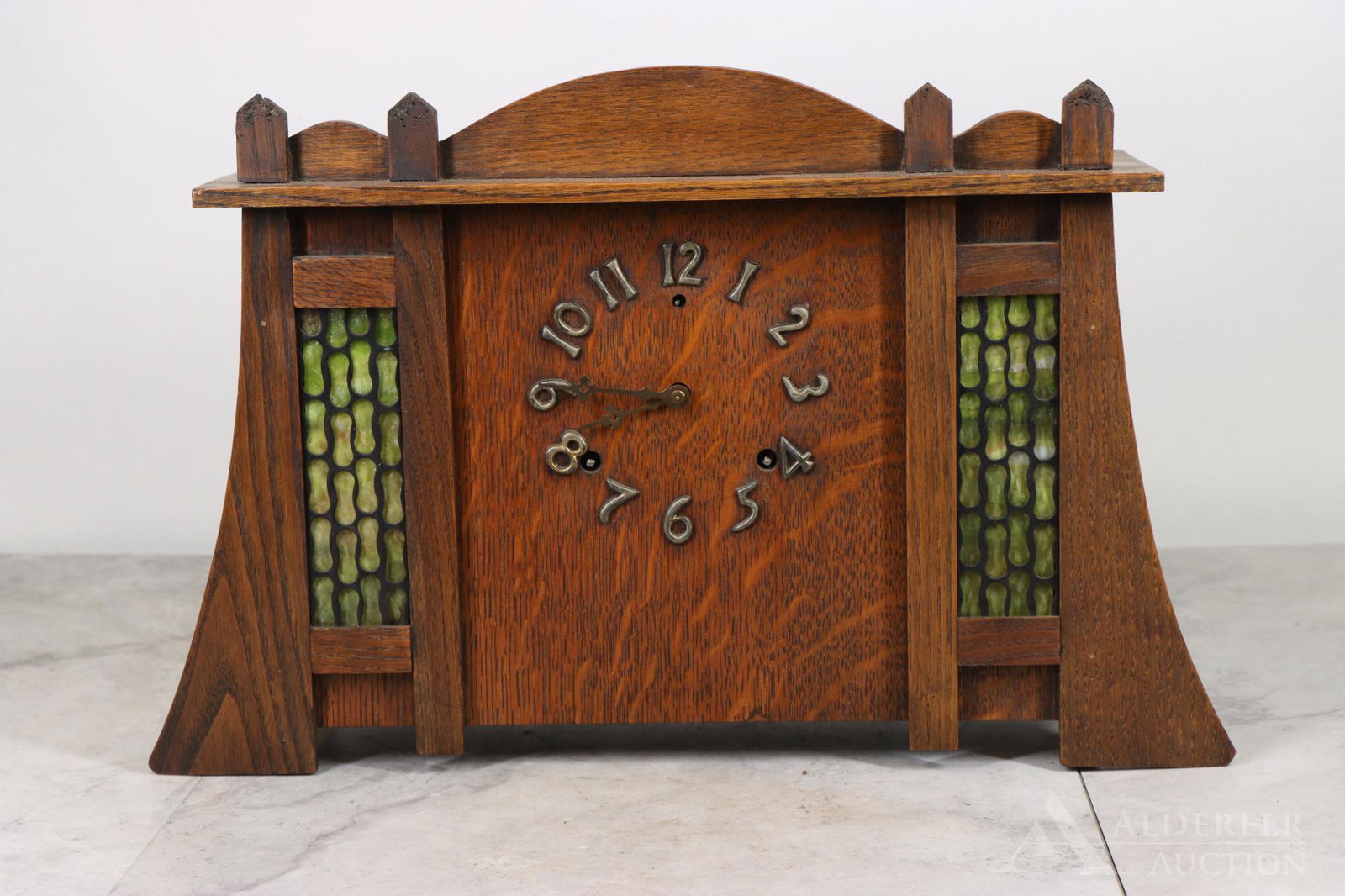 Arts & Crafts, William Gilbert Mantel Clock (1 of 10)