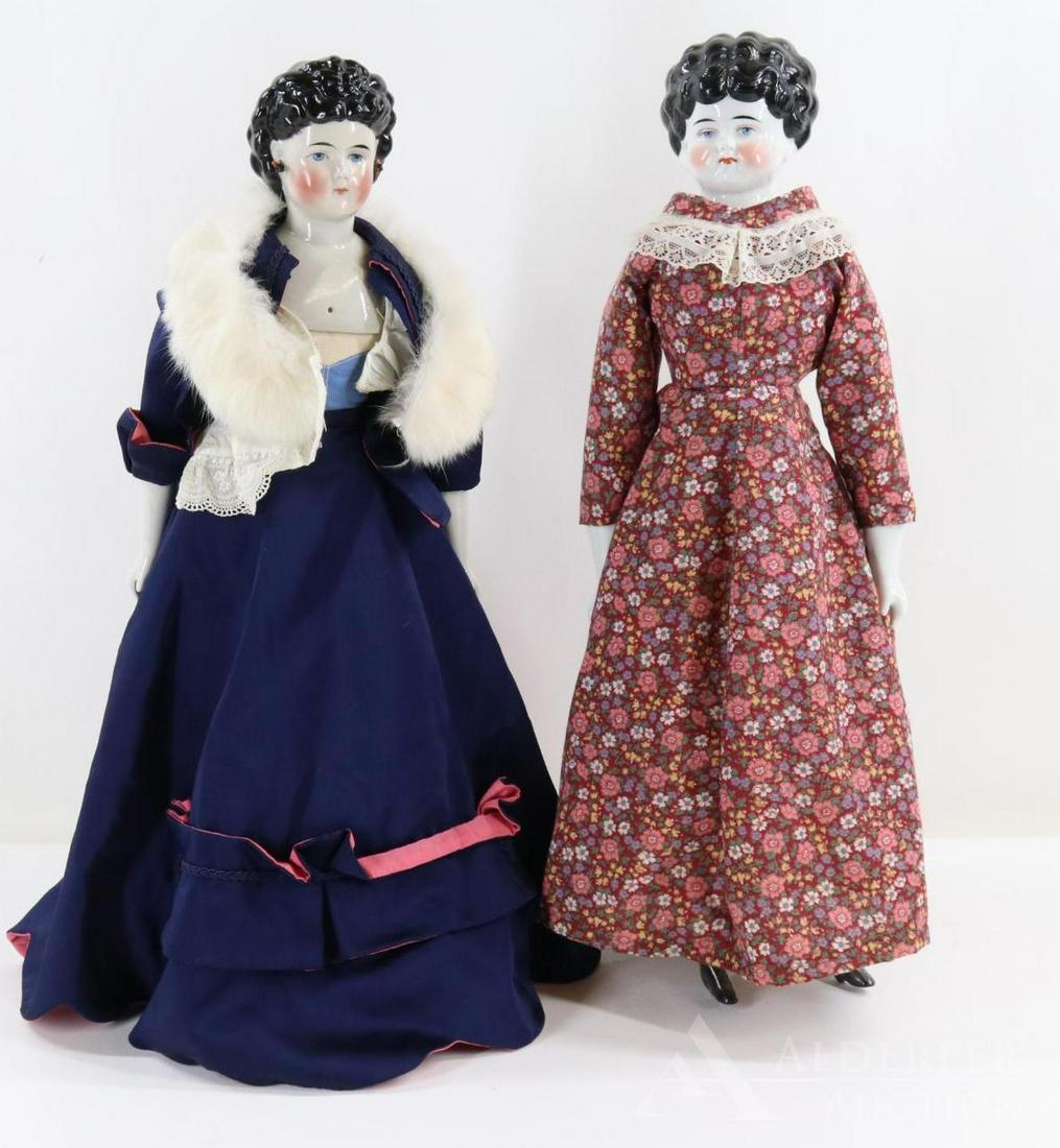 LOT OF CHINA DOLLS. (1 of 8)