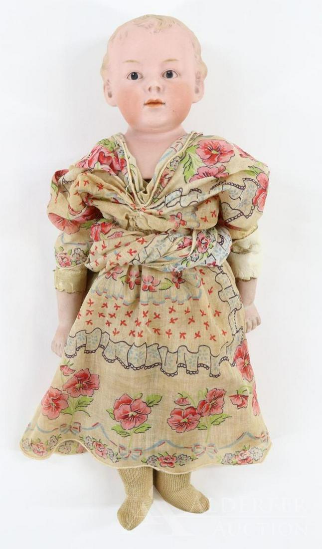 ANTIQUE BISQUE HEAD DOLL. (1 of 5)
