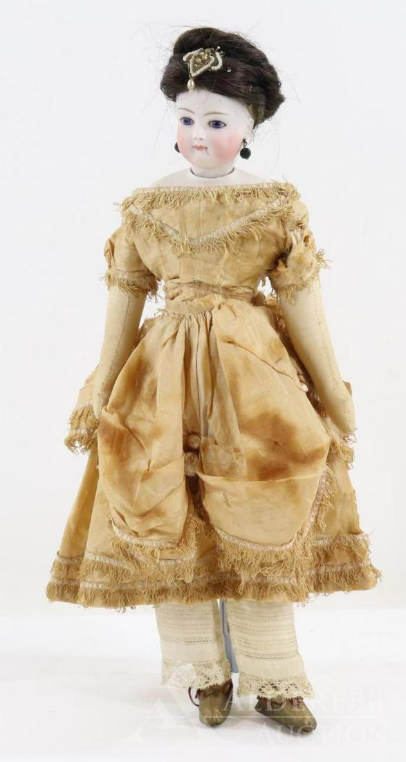 ANTIQUE FRENCH BISQUE HEAD DOLL. (1 of 9)