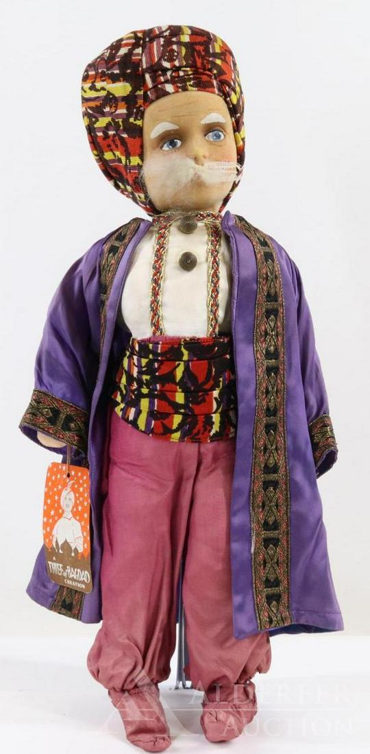 LOT OF CLOTH DOLLS. (1 of 6)