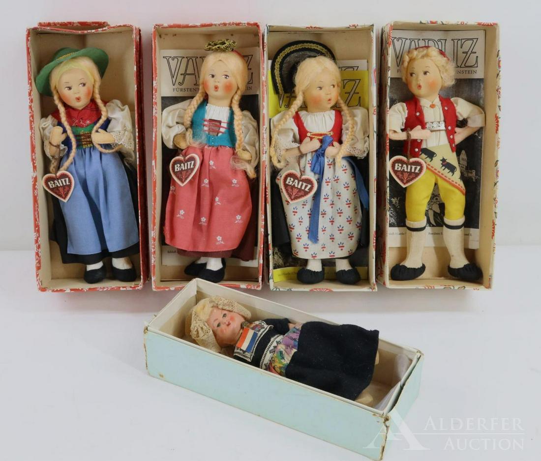 LOT OF DOLLS IN COSTUME. (1 of 6)