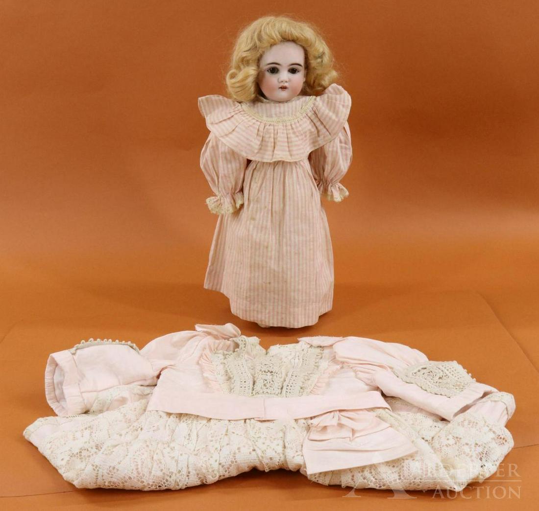 GERMAN BISQUE HEAD DOLLS, 13" AND UNDER. (1 of 10)