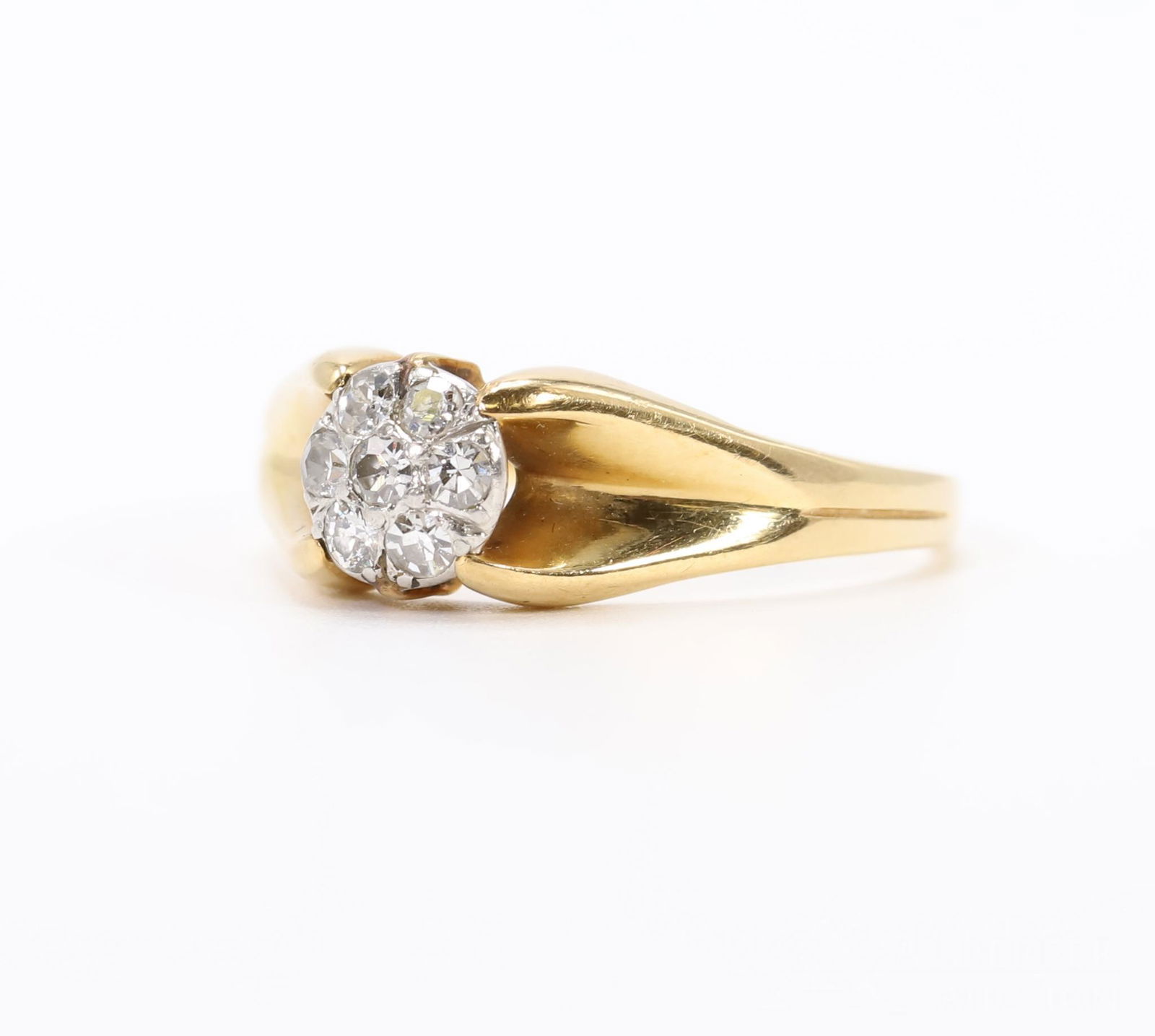 14KY Gold Diamond Ring (1 of 5)