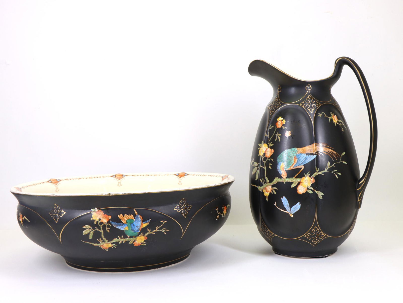 Fielding's Crown Devon Pitcher & Basin (1 of 20)