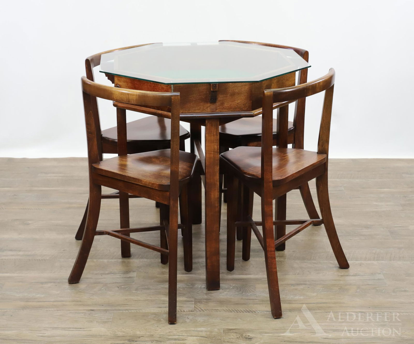 Soda Fountain Table and Chairs (1 of 20)