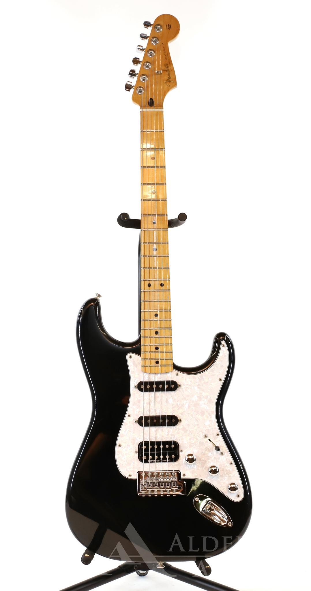 Fender Stratocaster Electric Guitar (1 of 11)