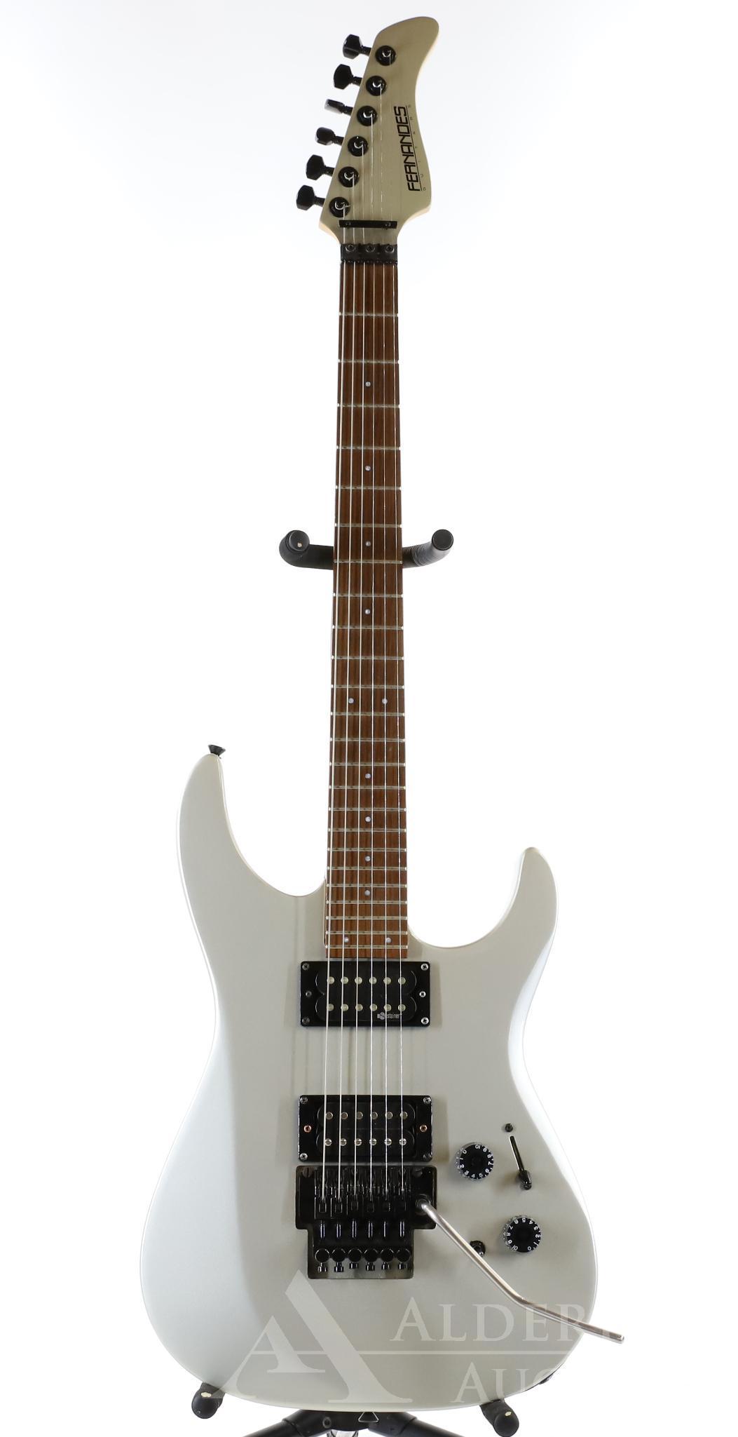 Fernandes Electric Guitar (1 of 10)