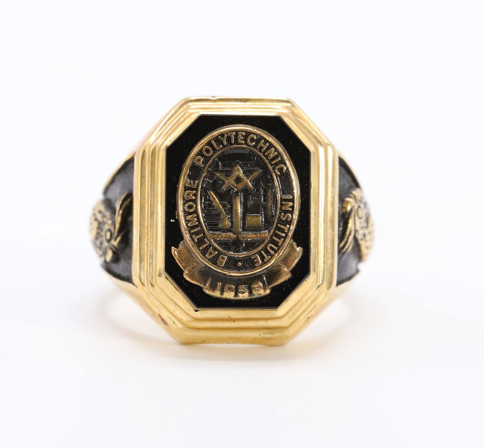 10KY Gold School Ring (1 of 6)