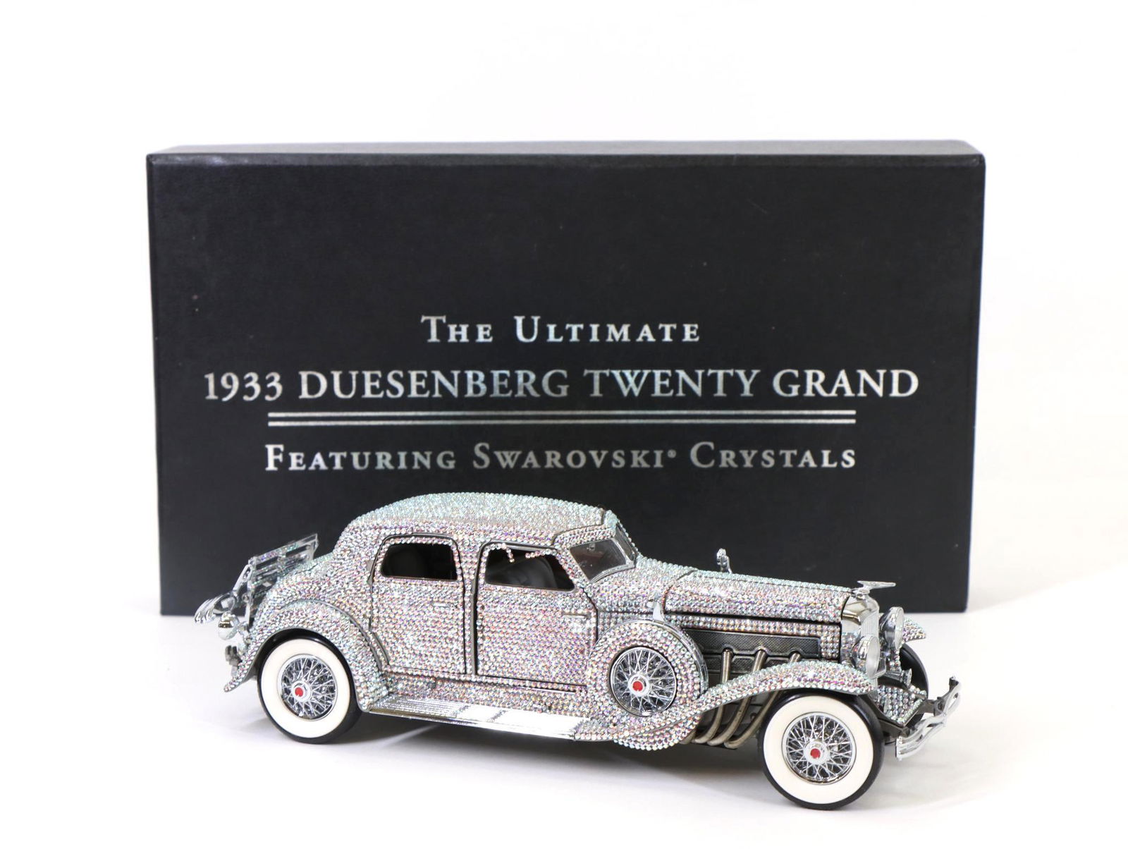 Franklin Mint Swarovski 1933 Duesenberg Twenty Grand (1 of 14)