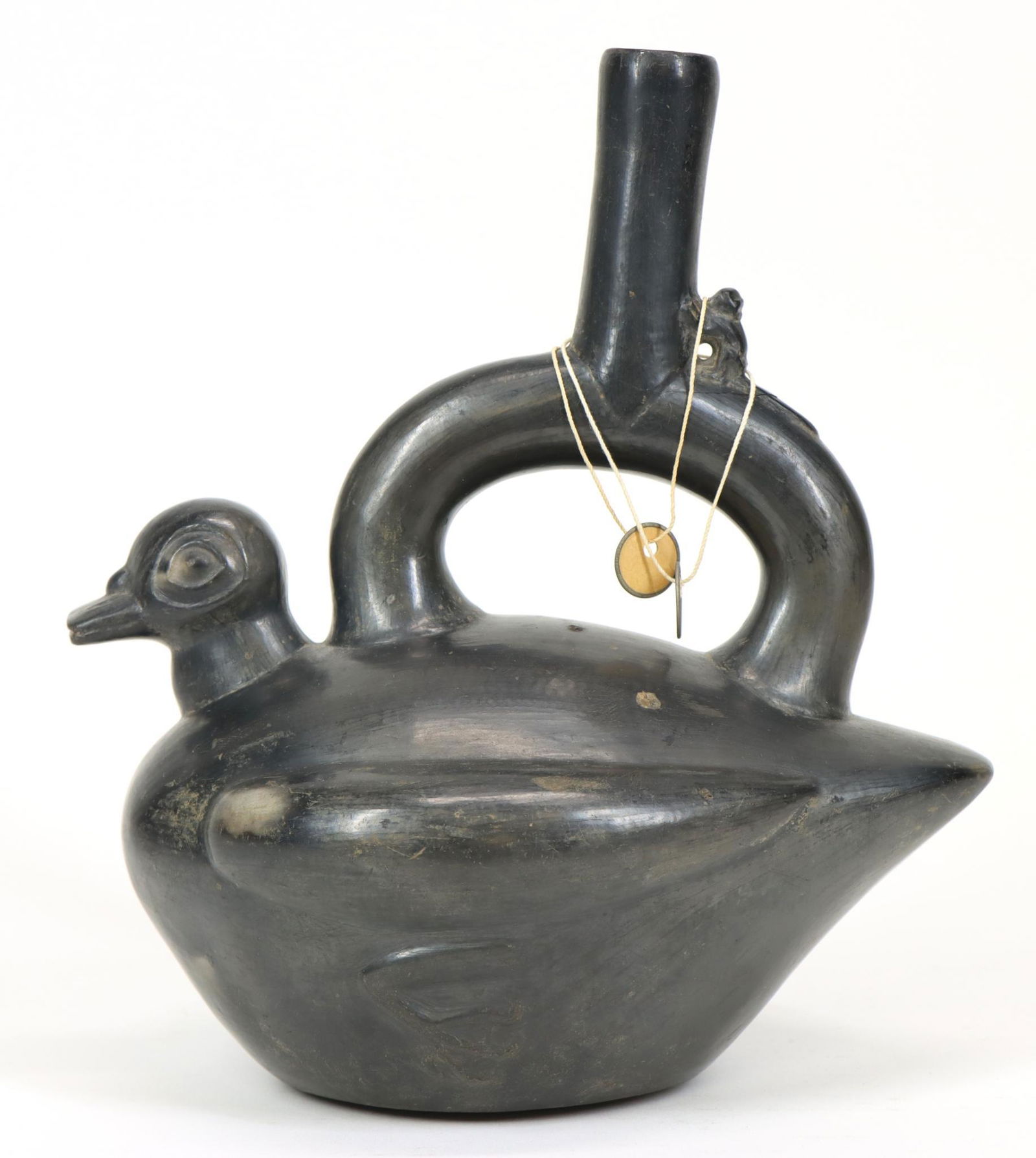 Pre-Columbian Chimu Pottery Stirrup Vessel (1 of 13)